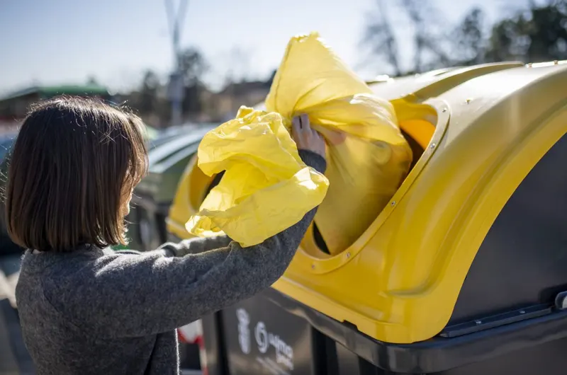 Alquiler y Venta de Contenedores de Basura, de Obra y Marítimos